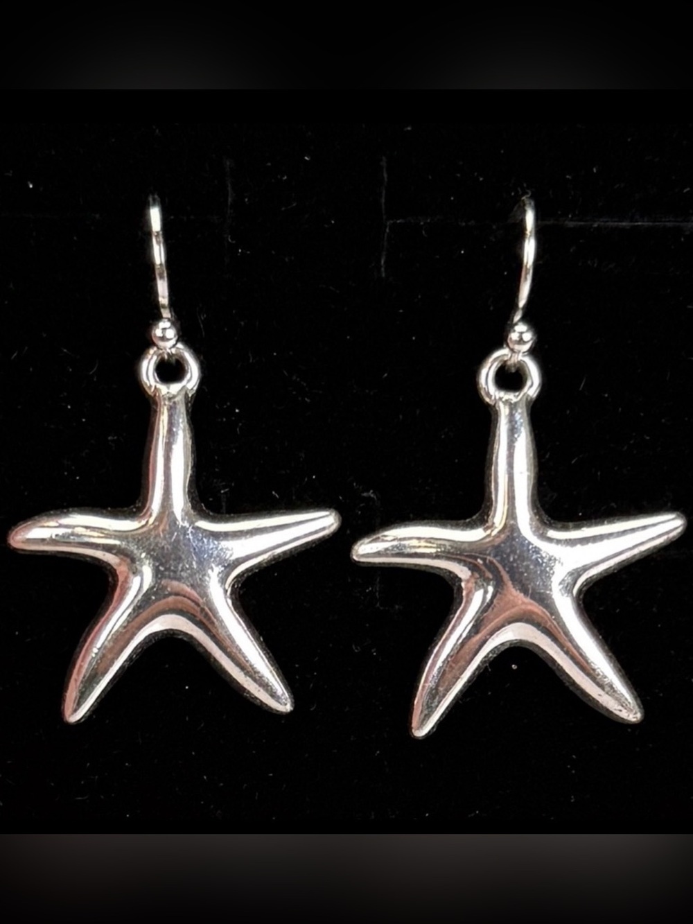 Vintage silvertone, starfish pierced dangle earrings